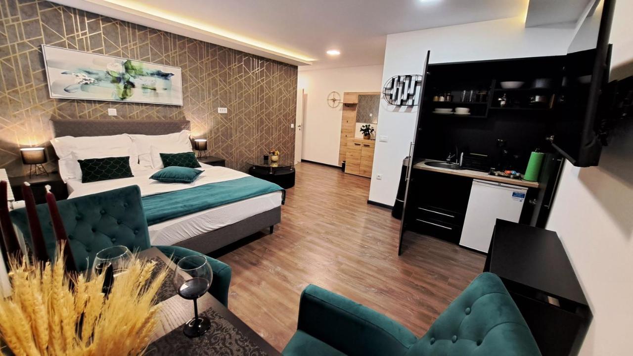 Arcobaleno Apartments & Rooms 바라즈딘 외부 사진